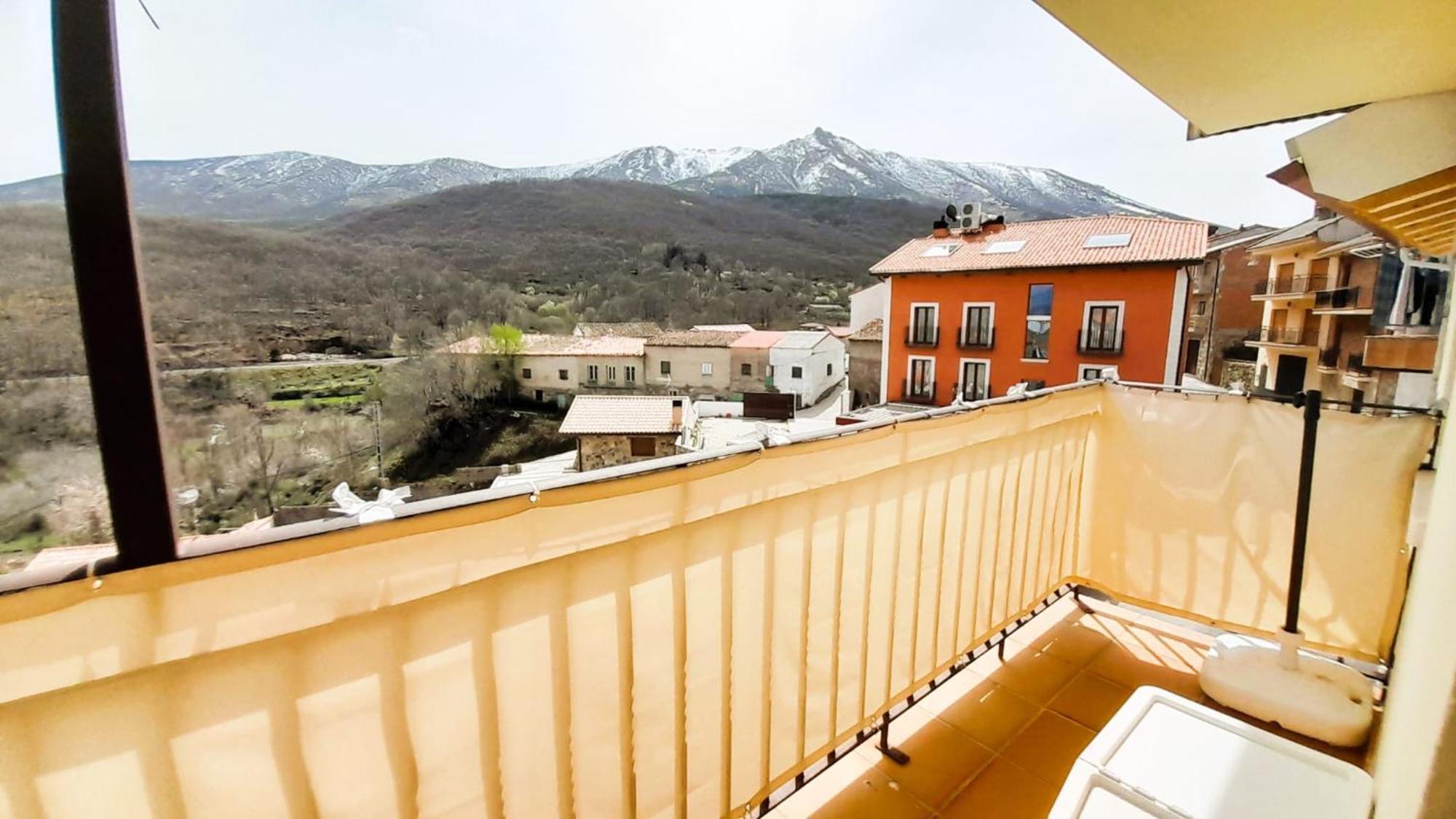 Apartamento La Casona Serranillos Exterior foto